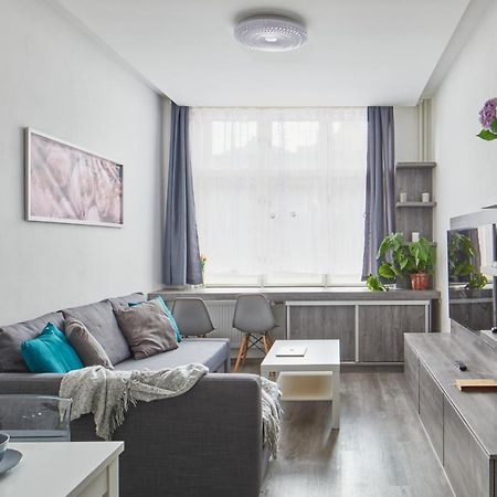 Minimalist Apartment On Wenceslas Square By Prague Days מראה חיצוני תמונה